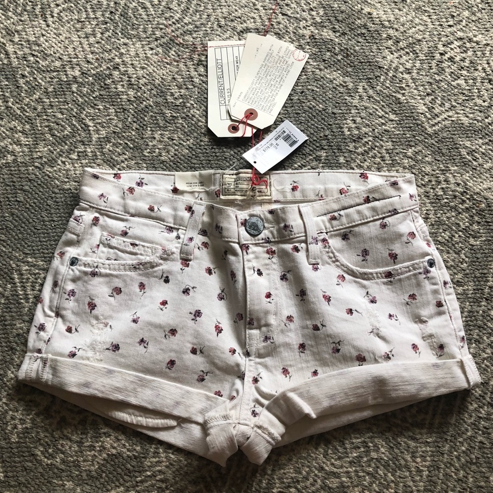 Brand new with tags! Current Elliot flower shorts
